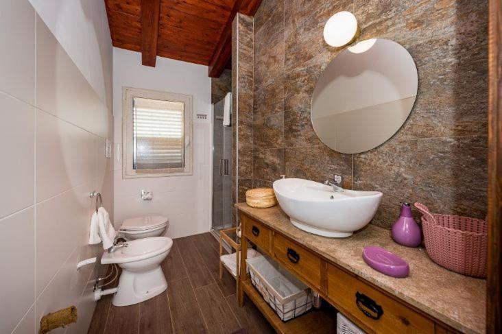 קאסטלמארה דל גולפו Villa Miro, Stupenda Villa Con Piscina Privata מראה חיצוני תמונה