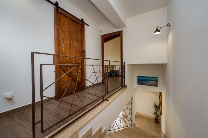 קאסטלמארה דל גולפו Villa Miro, Stupenda Villa Con Piscina Privata מראה חיצוני תמונה