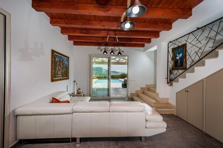 קאסטלמארה דל גולפו Villa Miro, Stupenda Villa Con Piscina Privata מראה חיצוני תמונה