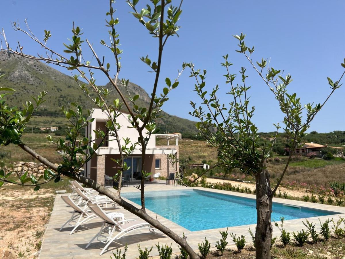 קאסטלמארה דל גולפו Villa Miro, Stupenda Villa Con Piscina Privata מראה חיצוני תמונה
